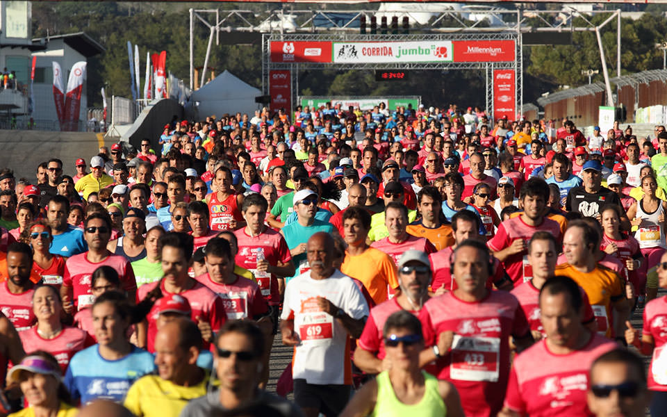 Corrida Jumbo acelera no Autódromo do Estoril