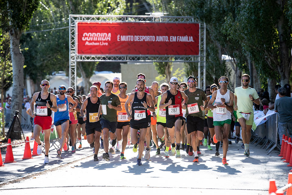 Pedro Ribeiro e Joana Fonseca vencem Corrida Auchan