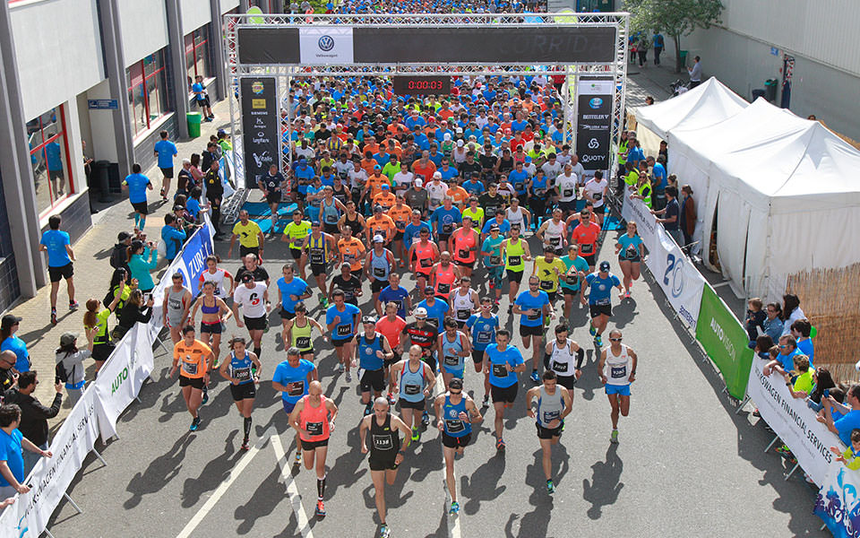 Quarto triunfo consecutivo de Nelson Cruz na Corrida Volkswagen